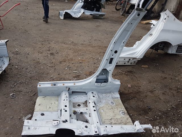 Стойка кузова правая BMW 3-Series F30