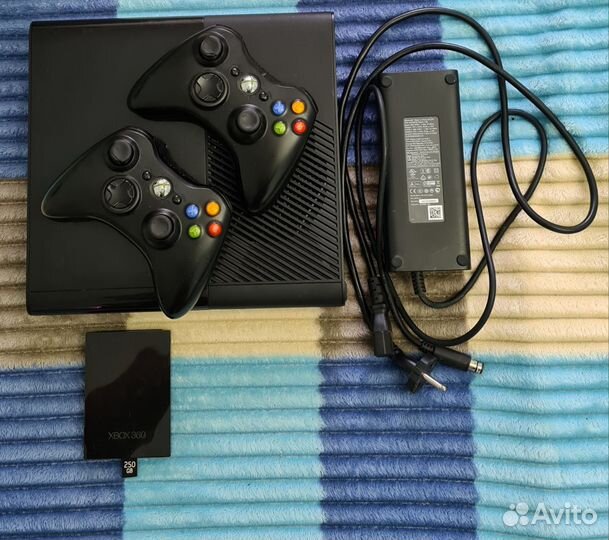 Xbox 360e freeboot 250Gb