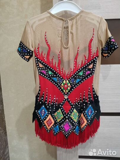 Костюм для художественной гимнастики