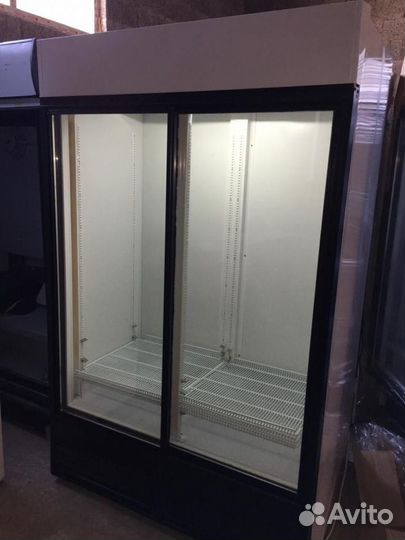 Холодильный шкаф двухдверный б/у
