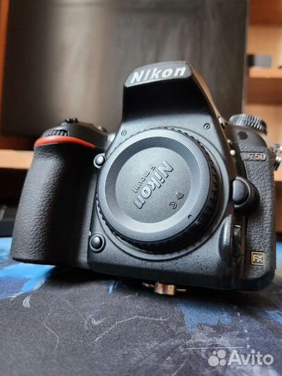 Nikon d750