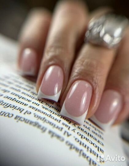 Маникюр,гель -лак, наращивание в салоне