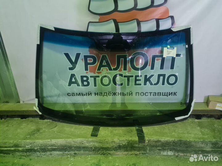 Лобовое стекло Лада Ларгус