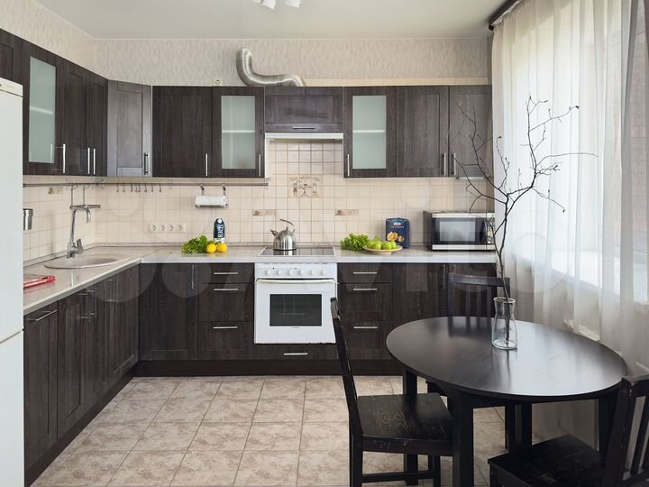 2-к. квартира, 55 м², 6/12 эт.