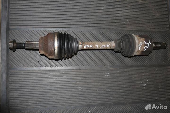 Привод передний левый Jeep Grand Cherokee WK2 рес