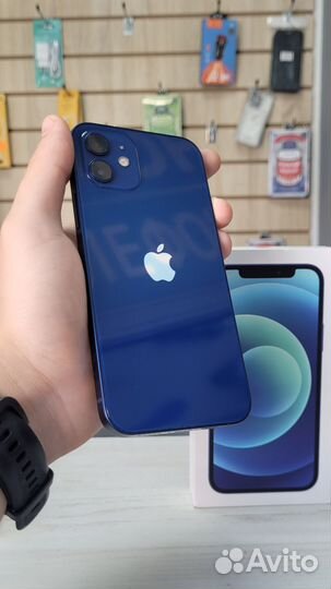 iPhone 12, 64 ГБ