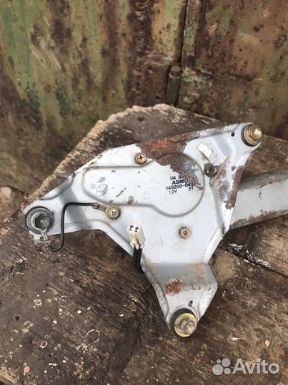 Моторчик дворников задний