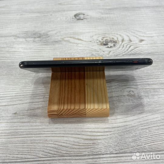 iPhone SE (2020), 128 ГБ