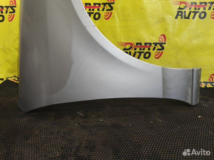 Крыло переднее правое Nissan Ad VFY11