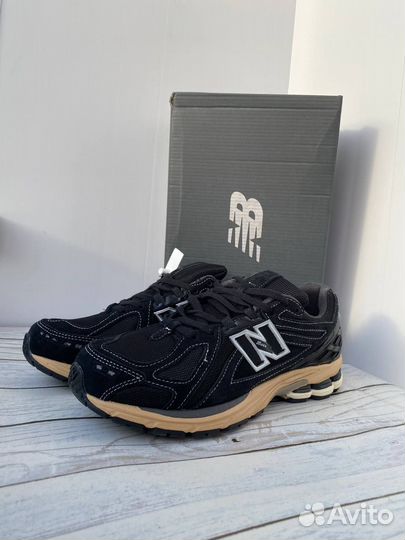 New balance 1906r