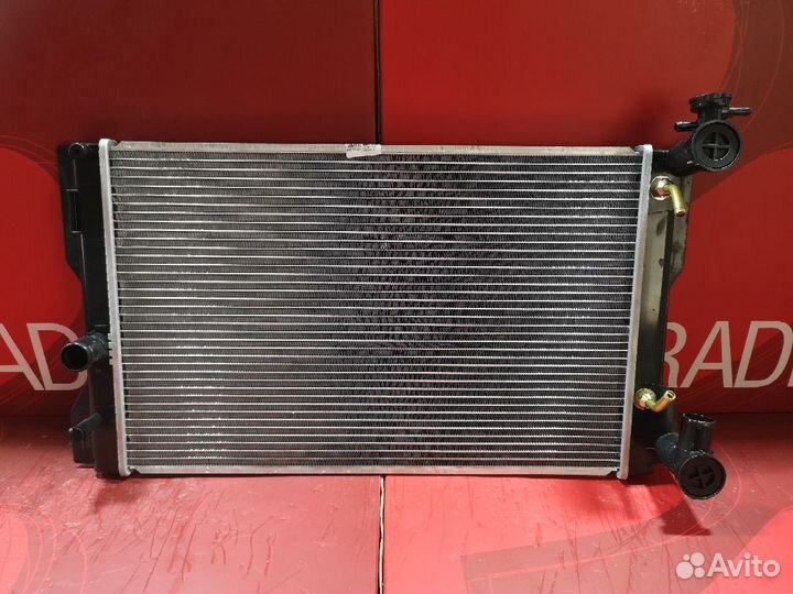 Радиатор двс Toyota Corolla ZRE172 2ZR-FAE