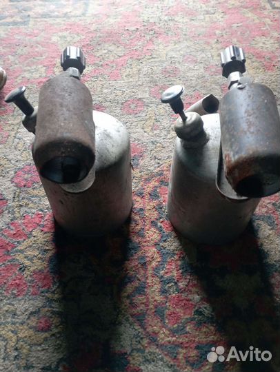 Бензиновая паяльная лампа