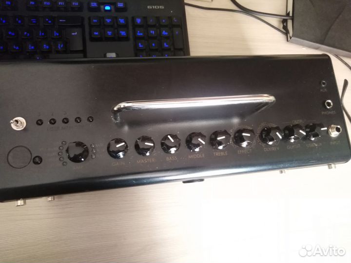 Гитарный комбоусилитель Yamaha THR 10c