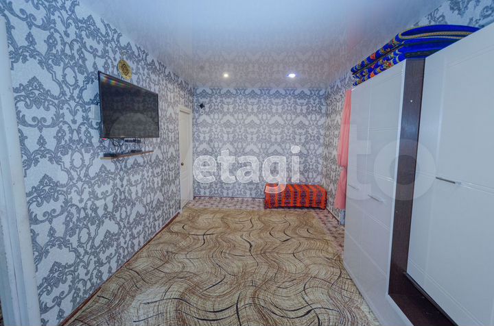 2-к. квартира, 42 м², 2/2 эт.