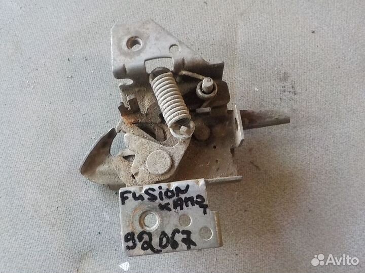 Замок капота Ford Fusion