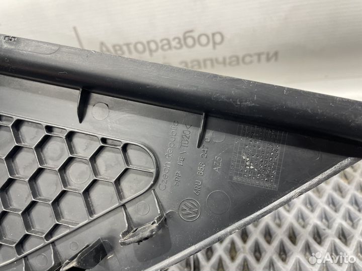 Накладка декоративная VW Polo (Sed RUS) 2011-2020