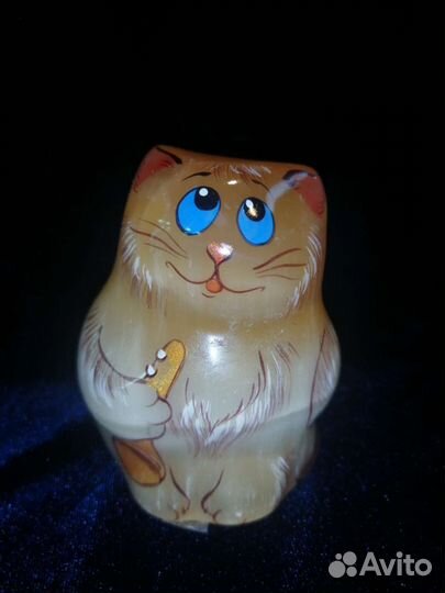 Статуэтка из натурального камня