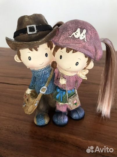 Статуэтка новая красивая