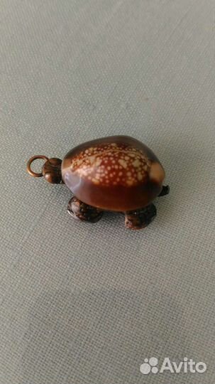 Черепашка. Раковина каури, металл