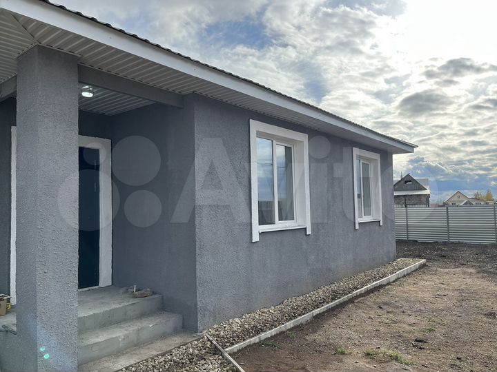 Дом 81 м² на участке 6 сот.