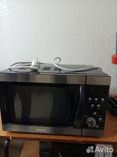 Микроволновая печь Sanyo
