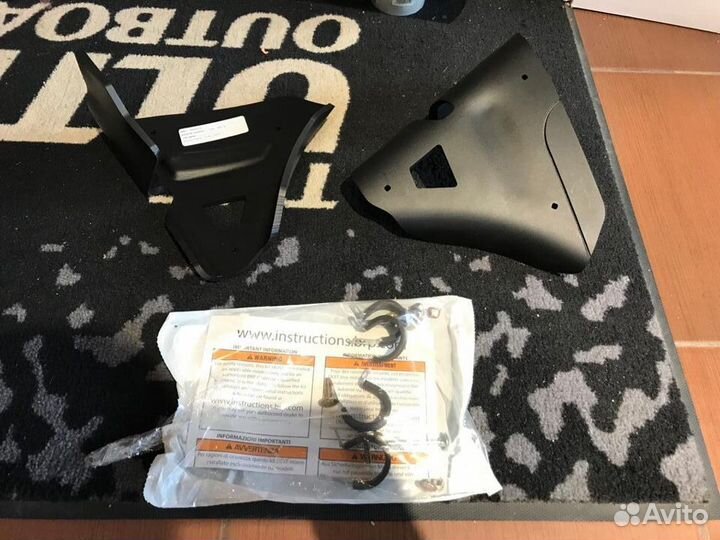 Передние накладки на рычаги Maverick Trail