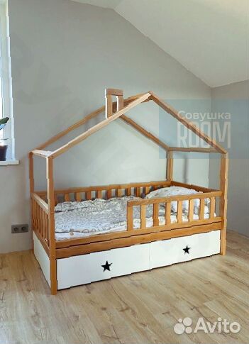 Детская Кровать из бука с ящиками