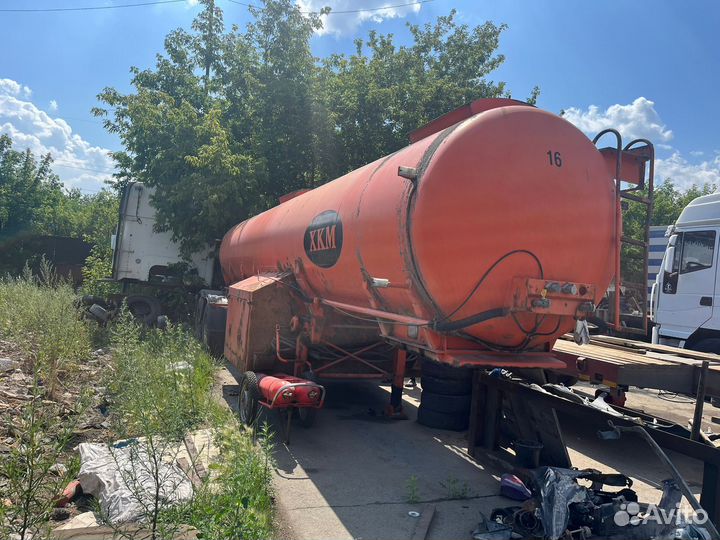 Полуприцеп бензовоз Бецема БЦМ-108, 2002