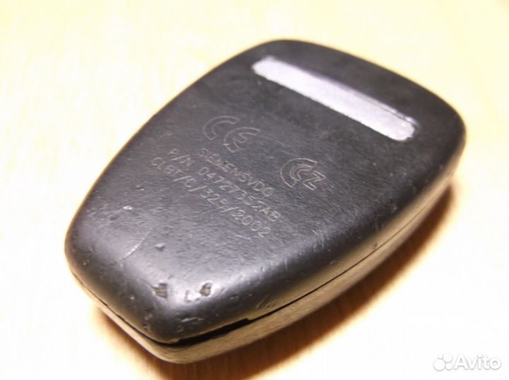 Chrysler / Jeep 2 Button Remote P/N 04727352 AB