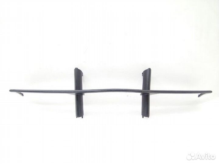 Решетка в бампер передняя Bmw 5-Series E60 2.5