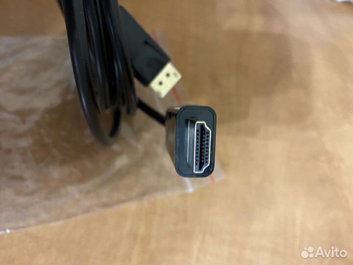 Кабель hdmi / display port