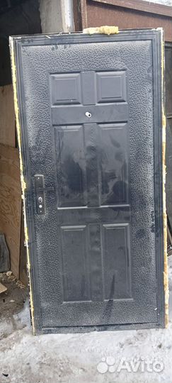 Дверь входная бу