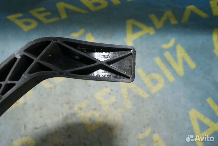 Педаль газа Ford Focus 1