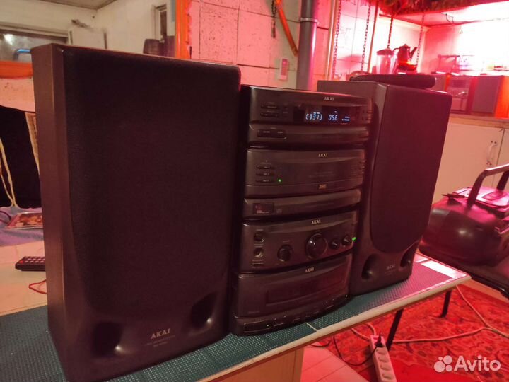 Музыкальный центр