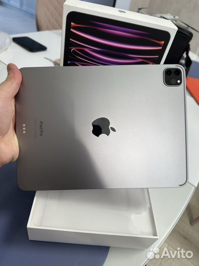 Apple iPad pro 11 m2 256 2022 (4gen) WiFi