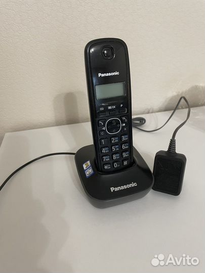 Телефон ццифровой беспроводной Panasonic