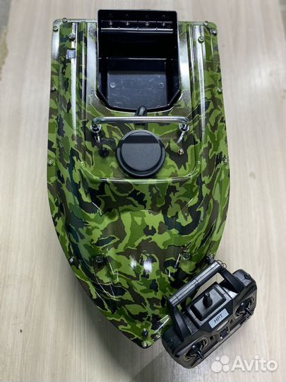 Прикормочный кораблик с gps