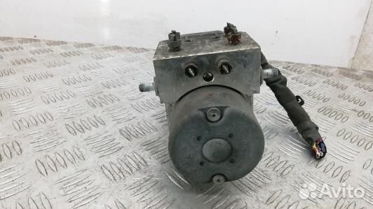 Блок ABS toyota corolla E12 (BNI16KW01)