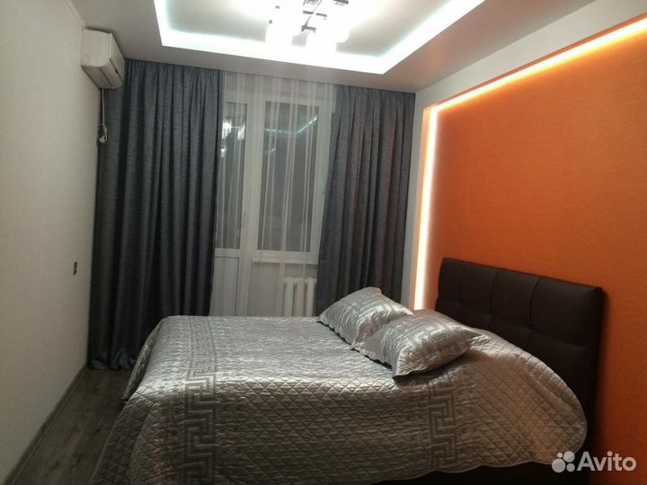 Покрывало с наволочками б/у