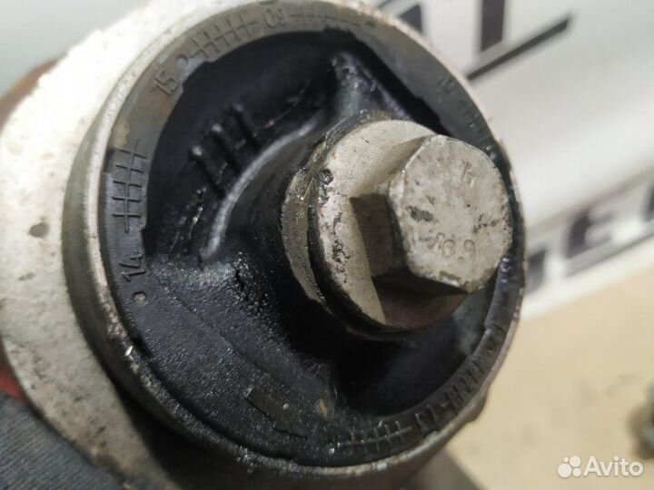 Рычаги подвески передние Audi Q5 8R 2.0 CNC 2013