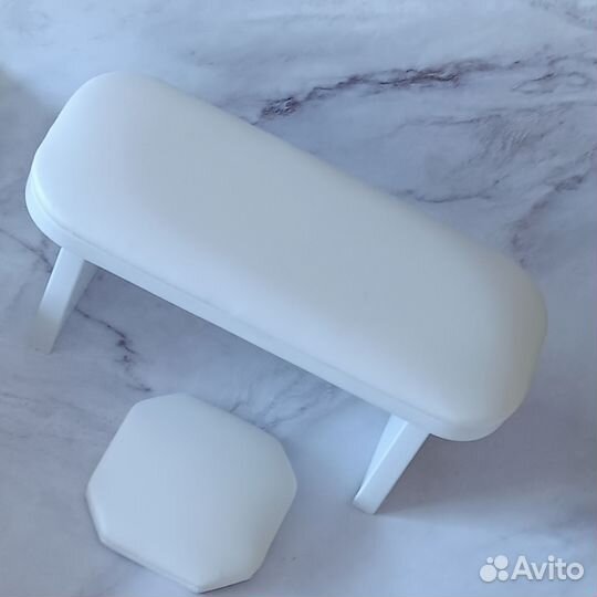 Подставка для рук маникюрная