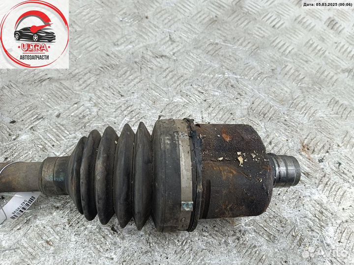 Полуось передняя правая б/у Chevrolet Trans Sport / Venture