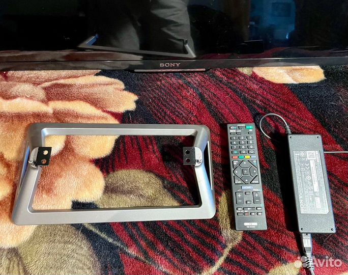 Телевизор Sony Bravia KDL-32R503C Smart