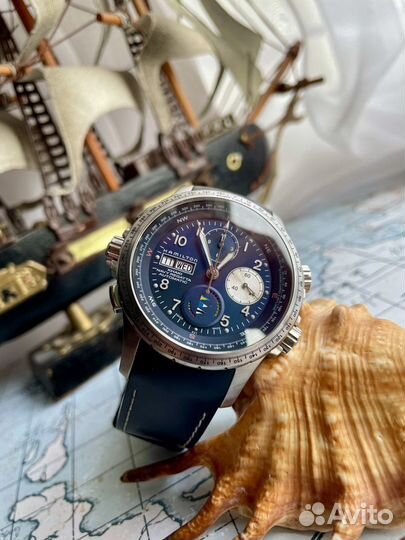 Hamilton khaki hotsell navy regatta