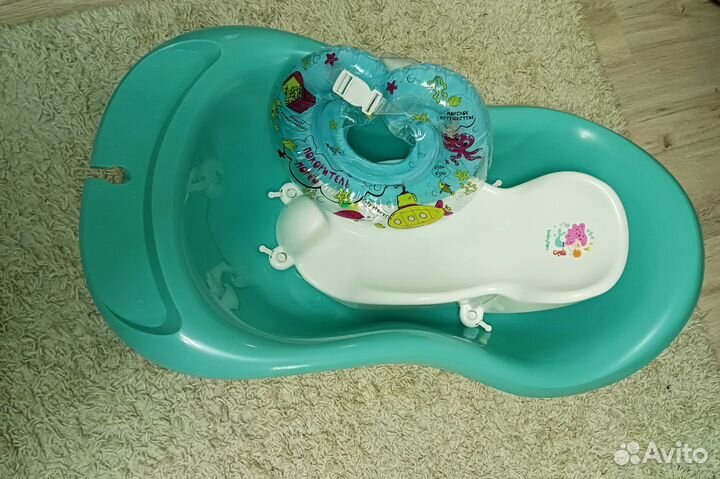 Ванна детская с подставкой и кругом