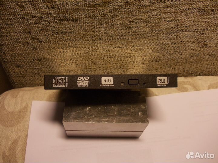 DVD привод