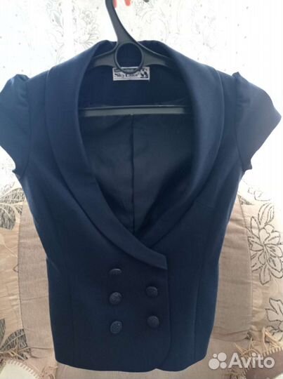 Жилетка для девочки школьная