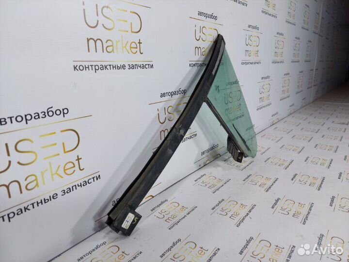 Стекло двери заднее левое Volkswagen Passat CC 1.8