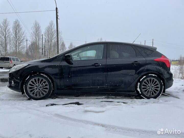 Ford Focus 1.6 AMT, 2011, 130 300 км