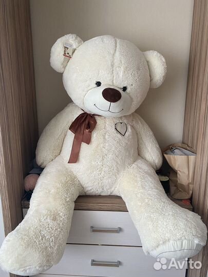 Большие плюшевые медведи